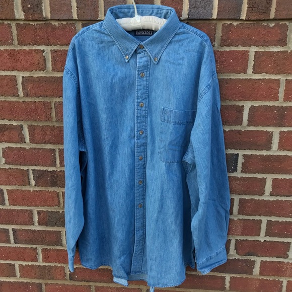 NWT Land’s End Blue Denim Button Down Shirt - Picture 2 of 6